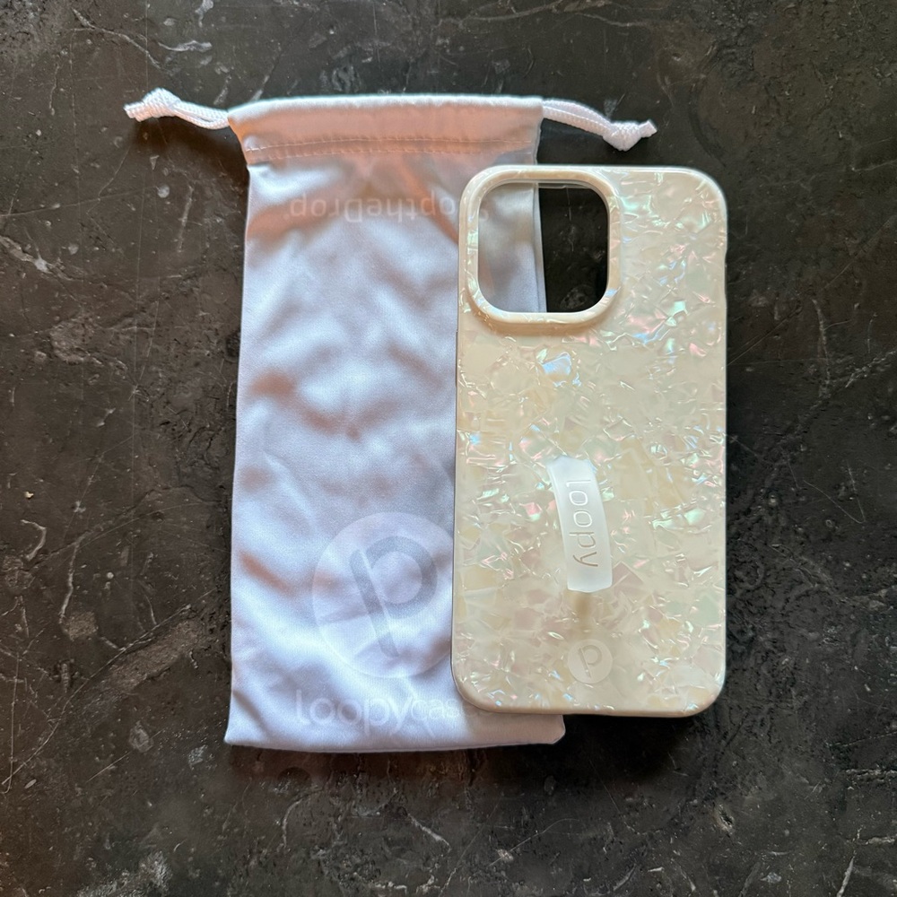 Loopy 15 Pro Max case